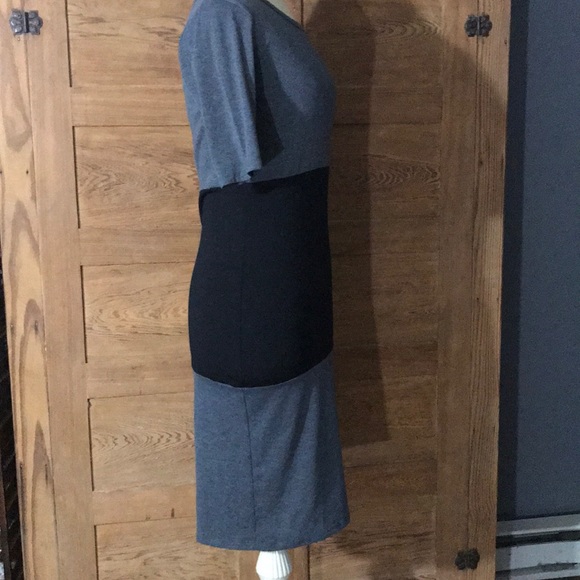 LULAROE JULIA black and gray color block xs rare! - Picture 4 of 5